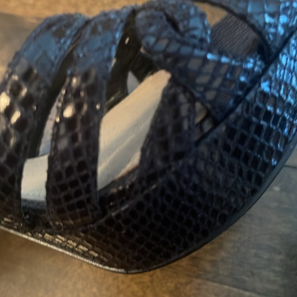 Sandals Marc Fisher - Picture 6 of 7